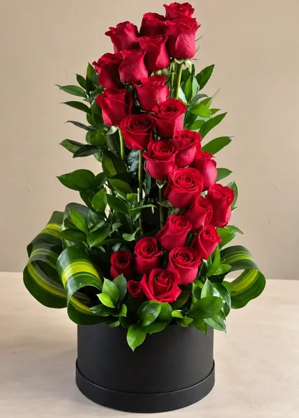 Sombrerera de Rosas Rojas